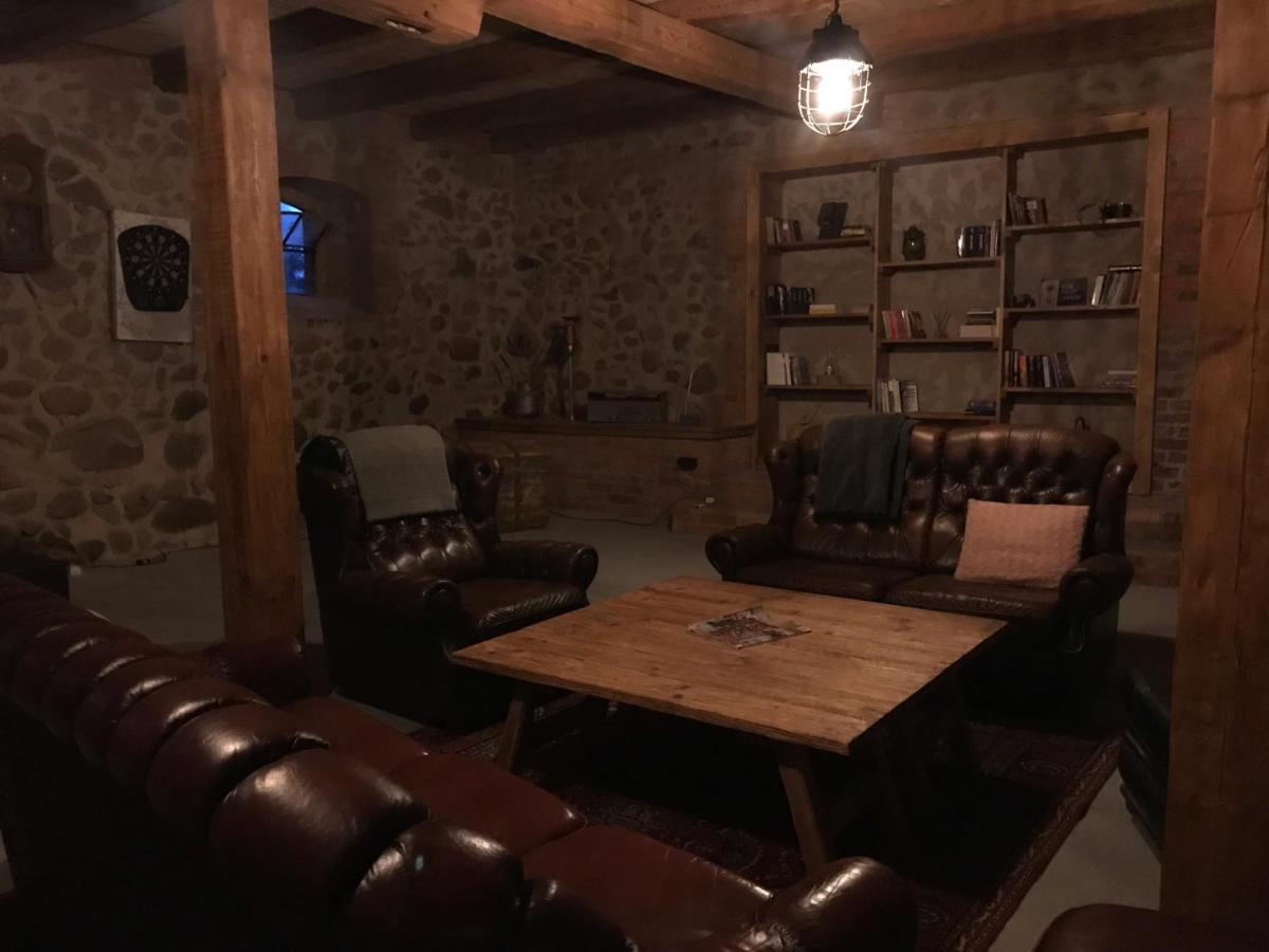 Folwark Mazurskie Legendy - Azyl Dla Doroslych Kruklanki Exterior foto